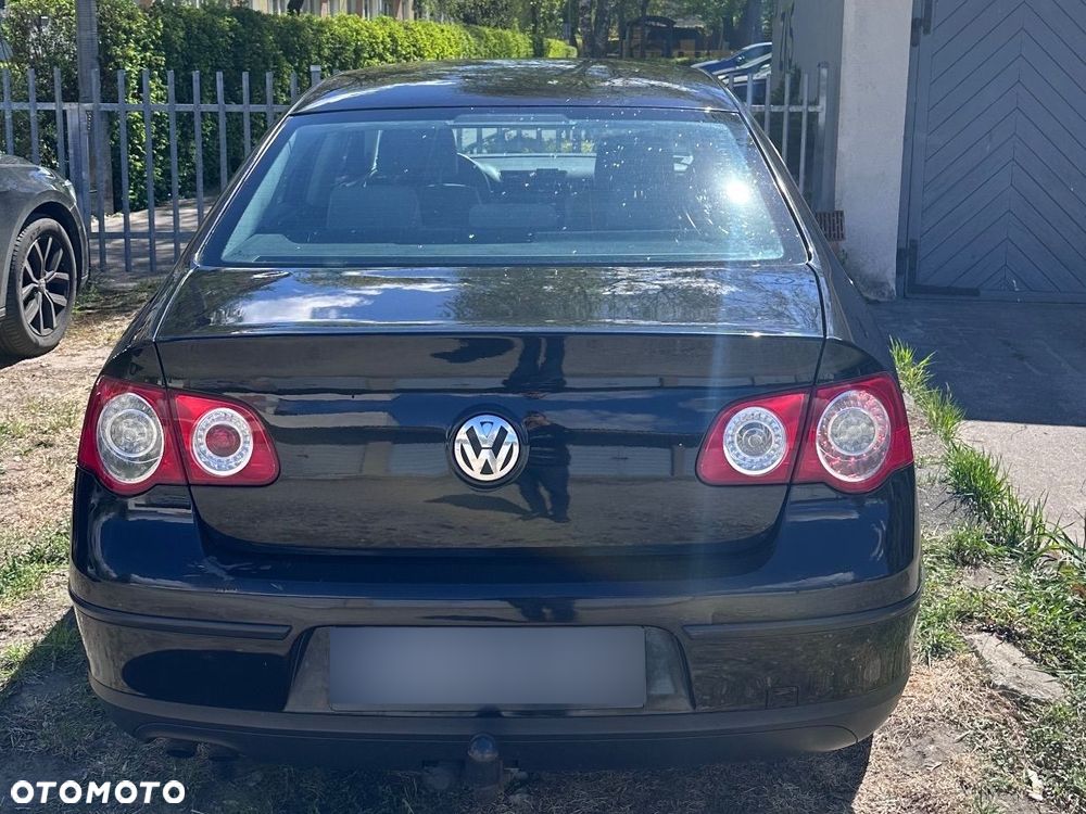 Volkswagen Passat - 3