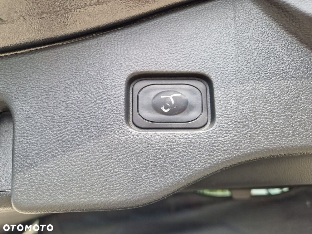 Ford Mondeo 2.0 TDCi Bi-Turbo Titanium PowerShift - 13