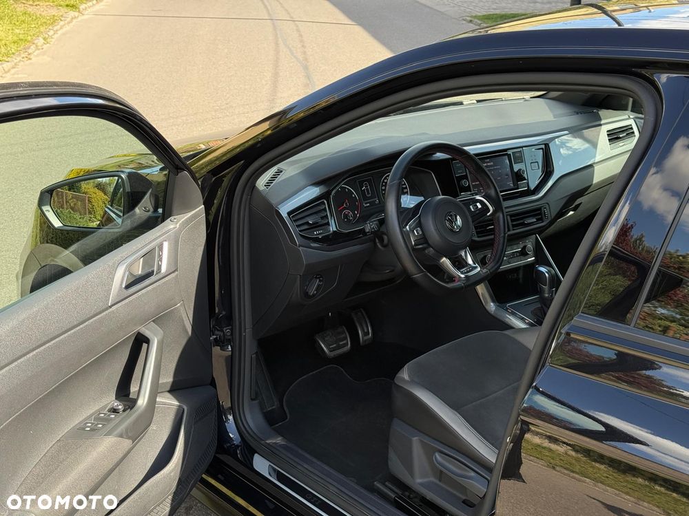 Volkswagen Polo 2.0 TSI OPF DSG GTI - 12