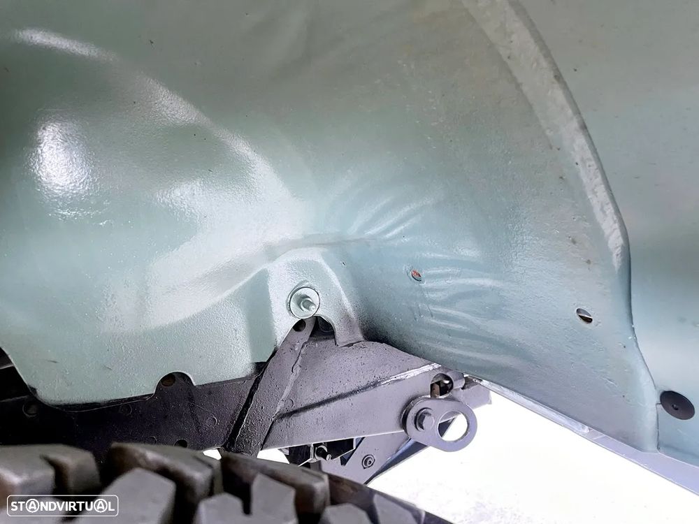 Land Rover Defender 90 2.5 TDi Metal Top - 47