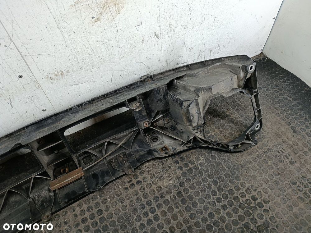 PAS PRZÓD, WZMOCNIENIE CZOŁOWE OPEL VIVARO A 8200411923 93854278  GM 2.5 - 10