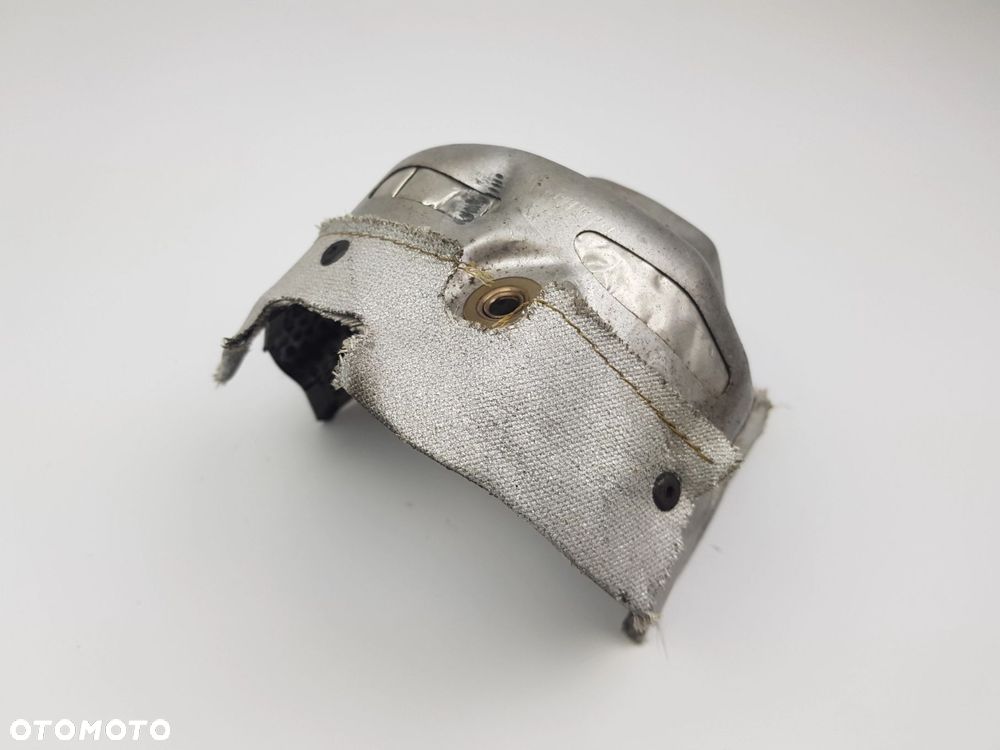 Osłona termiczna Turbosprężarki Turbo BMW G05 G06 G30 B57 3.0d 8573114 - 3