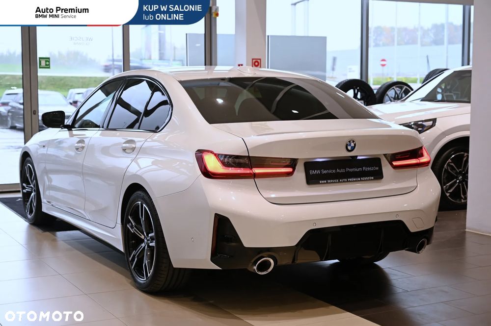 BMW Seria 3 320d xDrive mHEV M Sport sport - 8