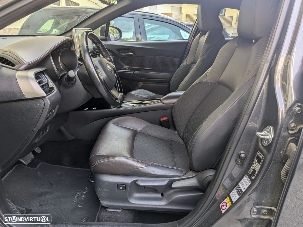 Toyota C-HR 1.8 HSD Exclusive+P.Luxury - 4