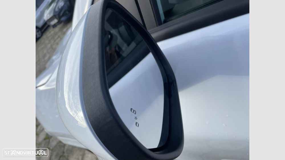 Ford Puma 1.0 EcoBoost MHEV ST-Line X - 14