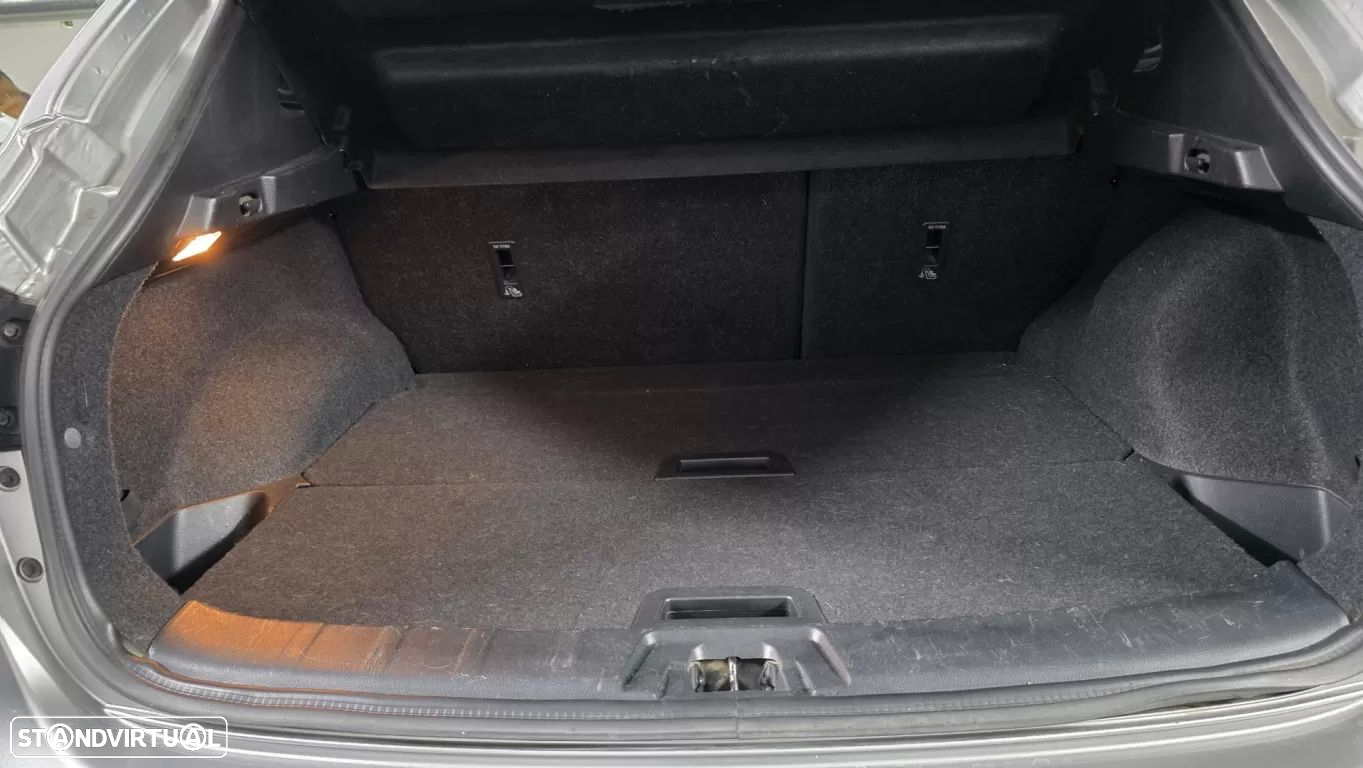 Nissan Qashqai 1.6 dCi N-Connecta 18 Xtronic - 18