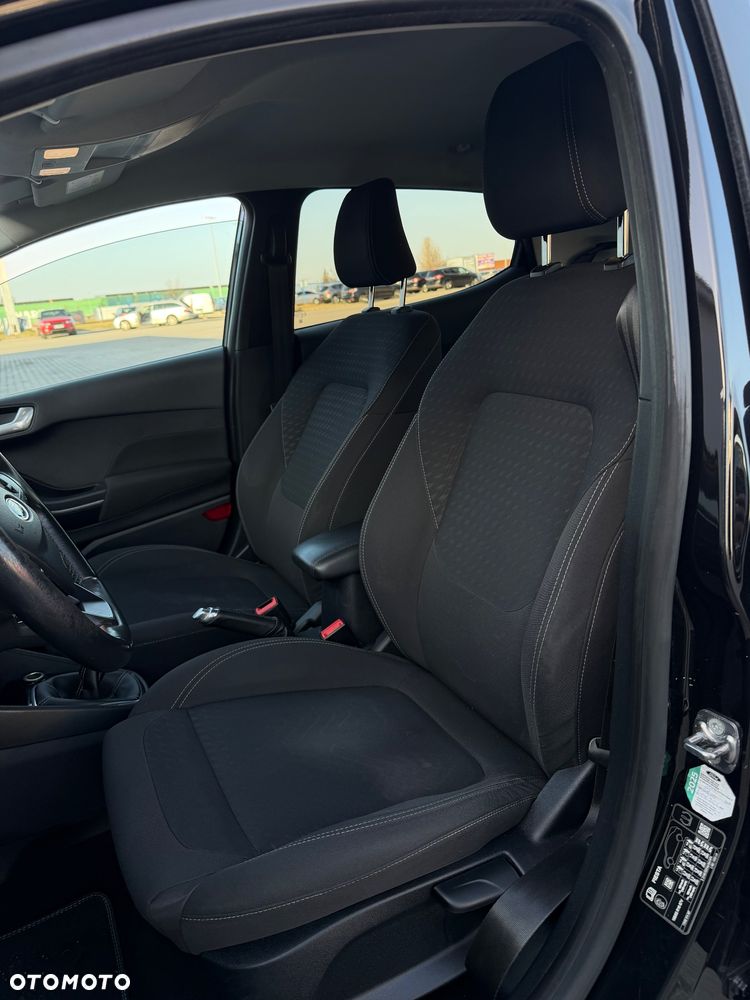 Ford Fiesta - 20