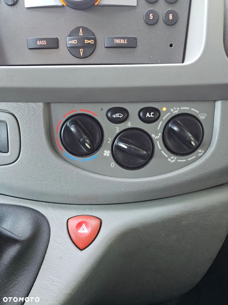 Opel Vivaro L1H1 Life Cosmo - 17