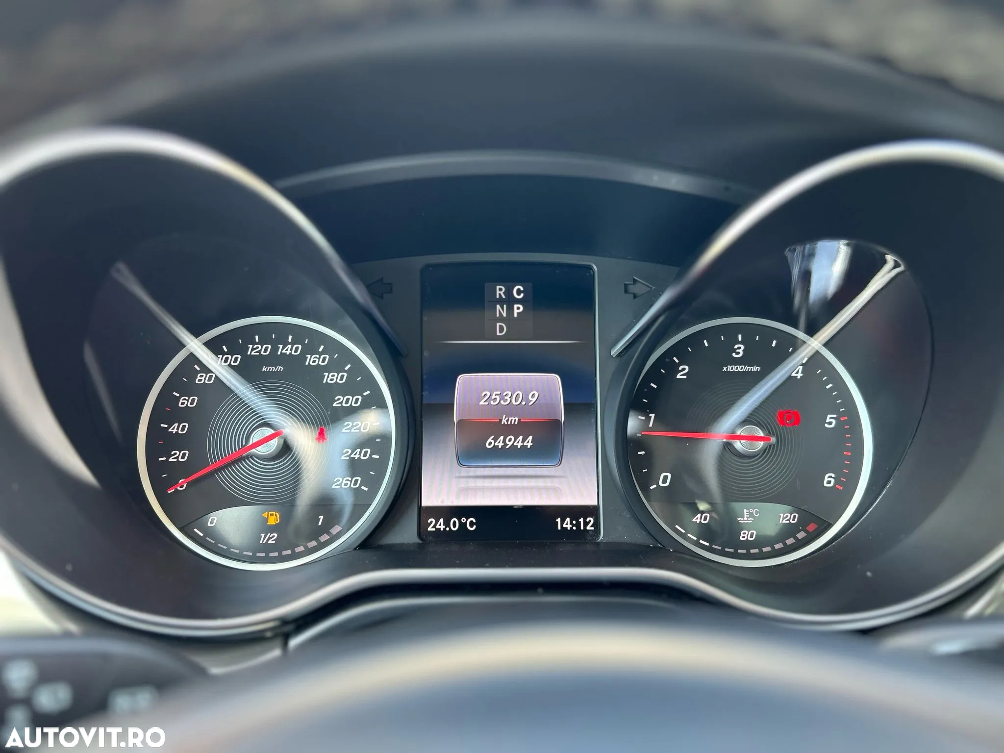 Mercedes-Benz V 300 d lang 9G-TRONIC Exclusive Edition - 22