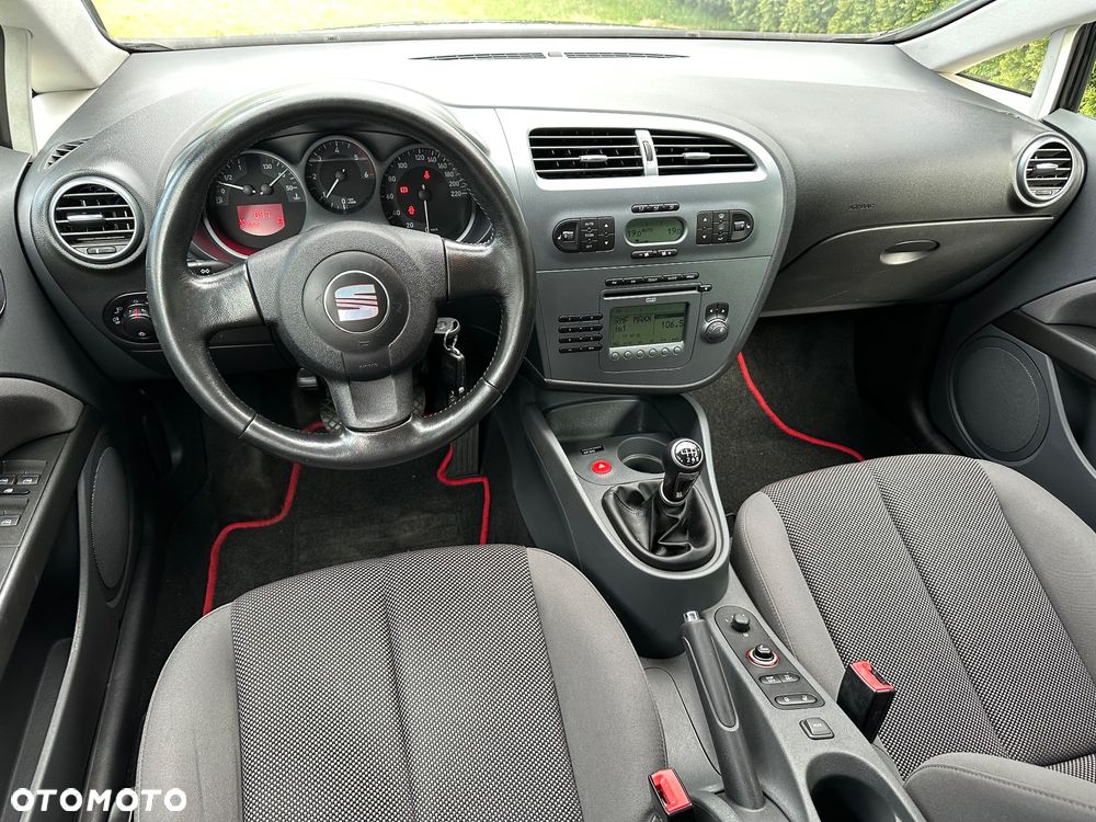 Seat Leon 1.9 TDI DPF Ecomotive Style - 12