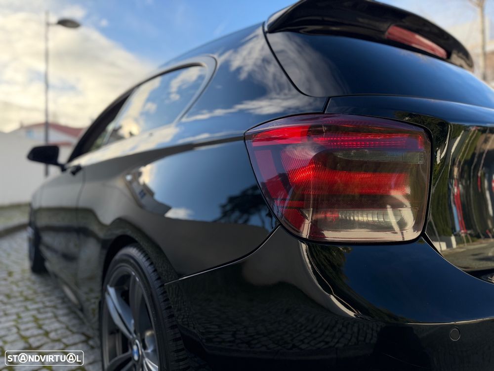 BMW 116 i Pack M - 11