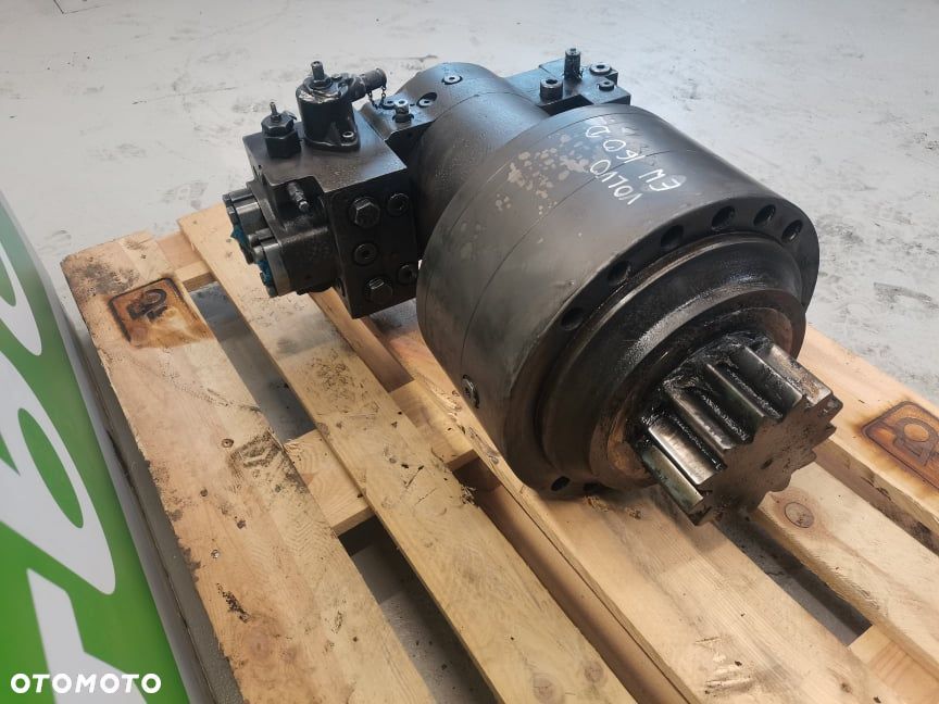 Reduktor obrotu Volvo EW 160B {Linde GS2000-02 2509} - 3