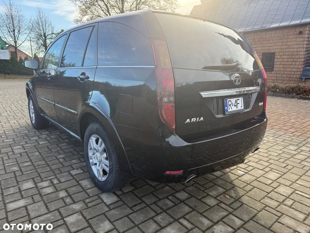 Tata Inny - 5