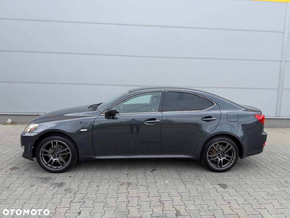 Lexus IS 220 D Comfort - 10
