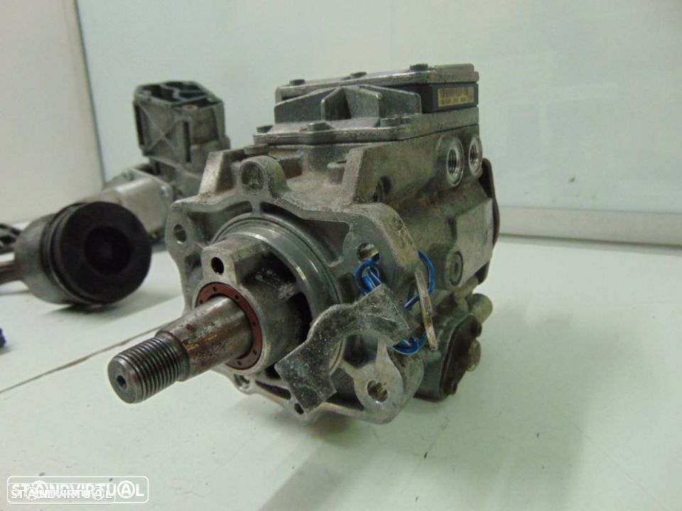 BMW E46 320D 136 CV algumas peças de motor - 9