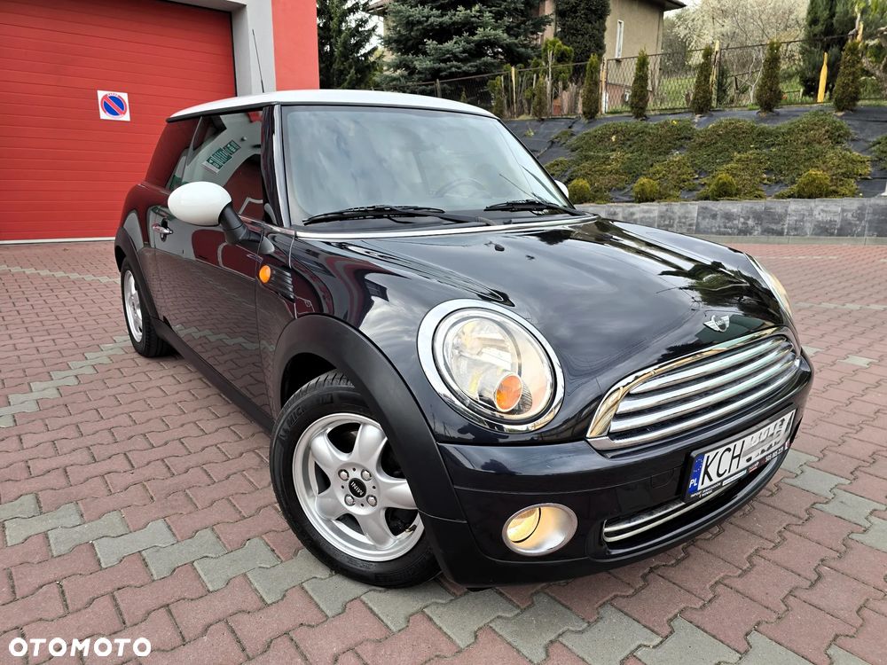 MINI Cooper Standard - 10