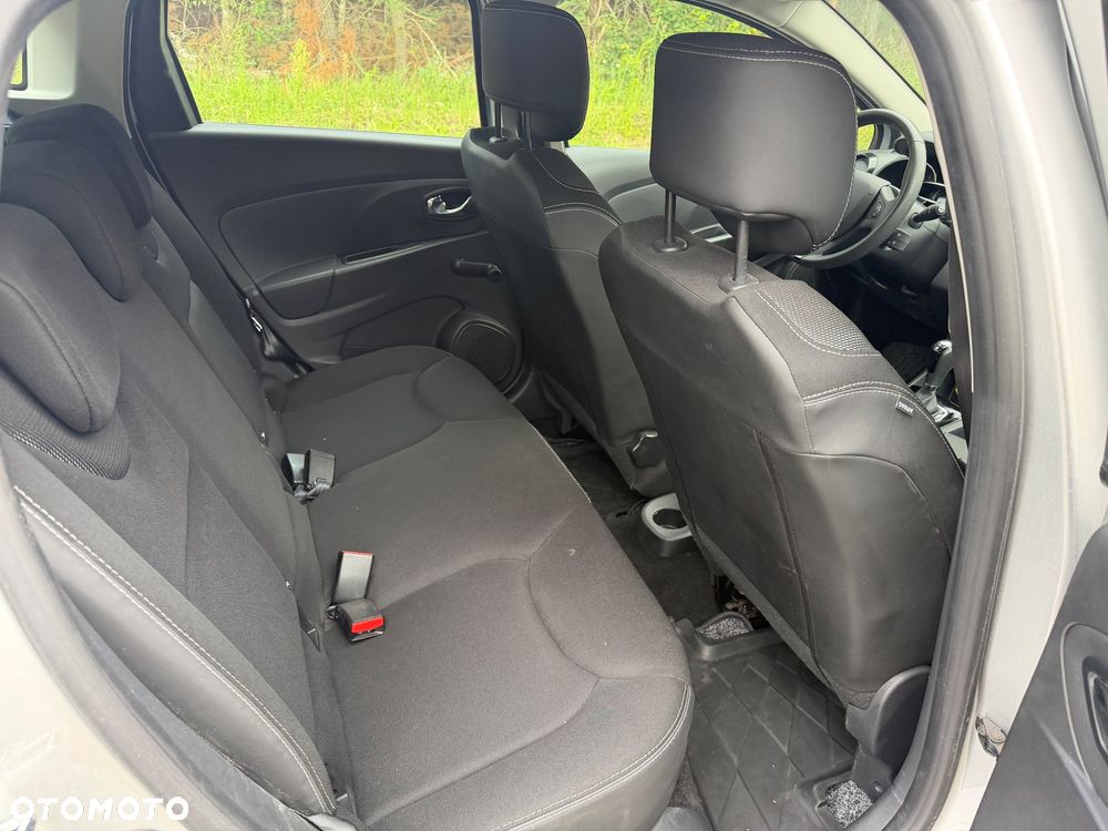 Renault Clio TCe 120 EDC Limited - 18