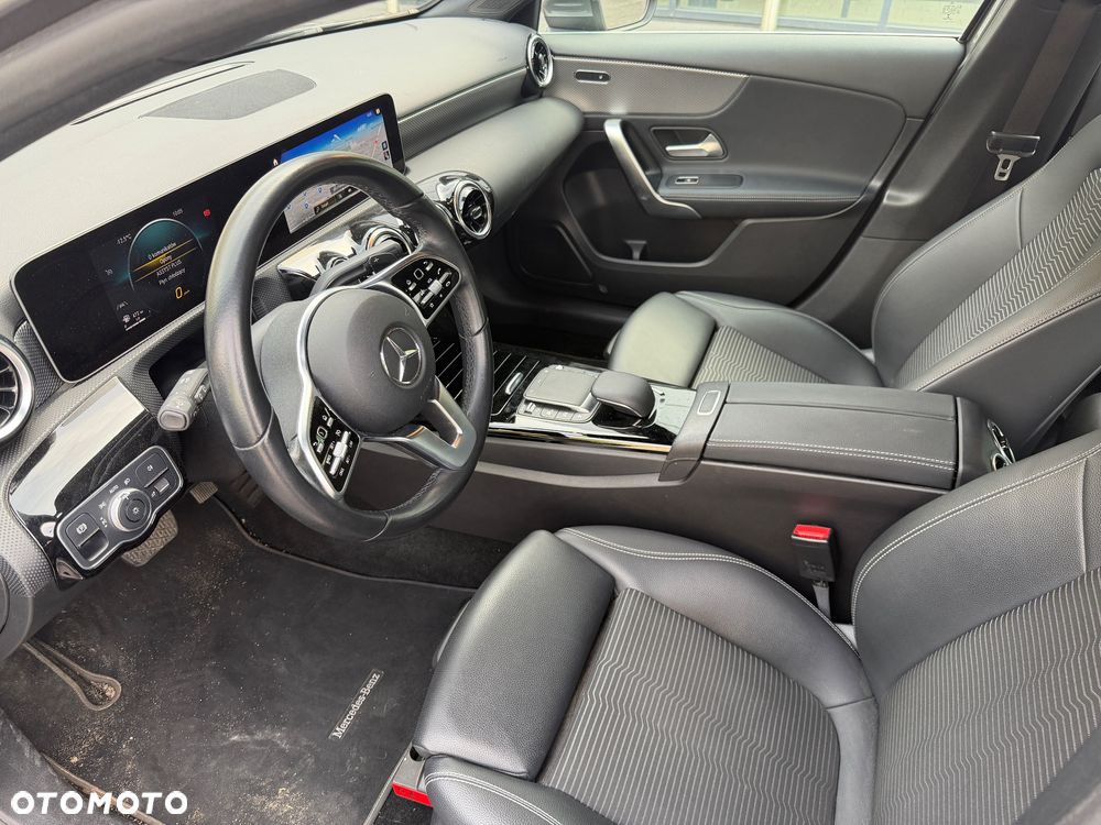 Mercedes-Benz Klasa A 200 Progressive 7G-DCT - 6