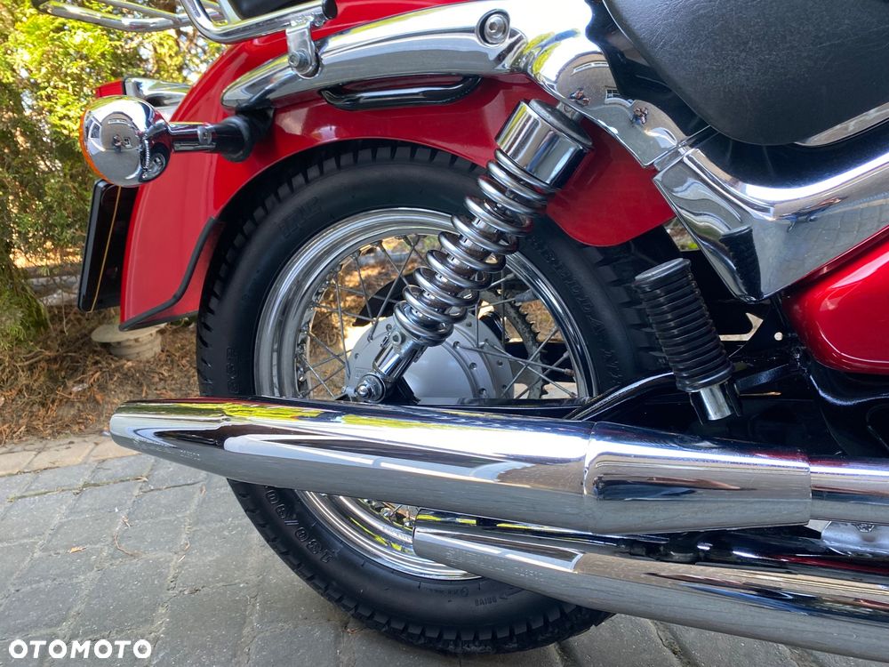 Suzuki Intruder - 18