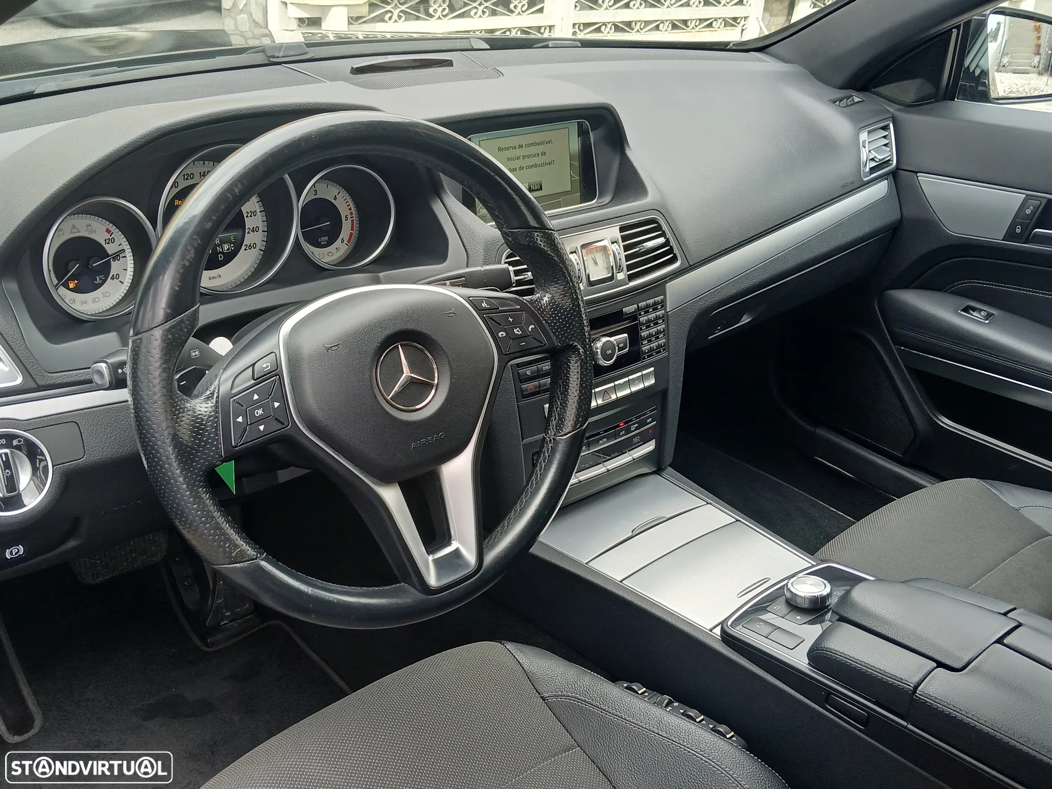 Mercedes-Benz E 220 CDi BlueEfficiency Auto - 19