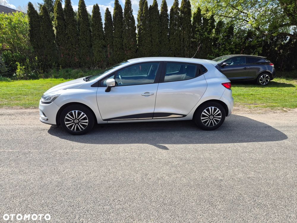 Renault Clio 1.5 dCi 75 Expression - 1