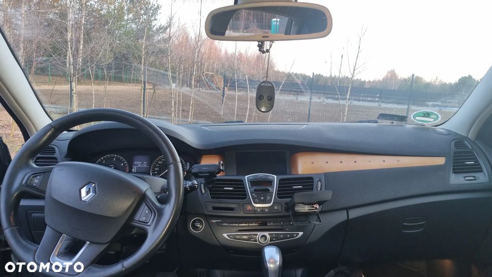 Renault Laguna 2.0 DCi Initiale - 17