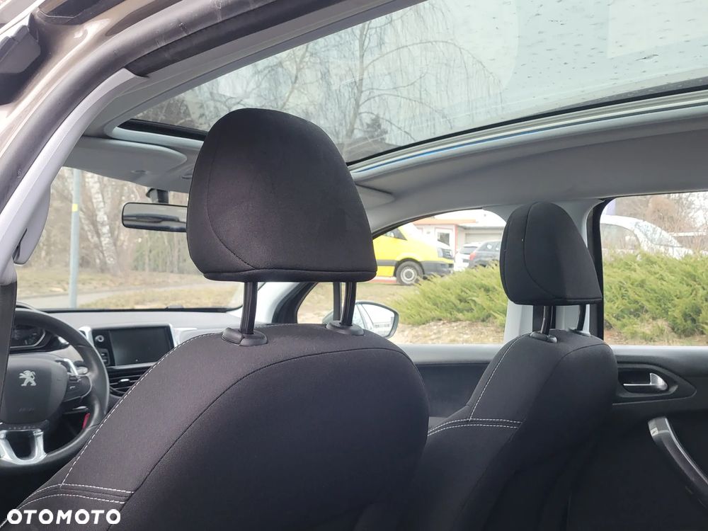 Peugeot 2008 82 e-VTI ETG5 Active - 14