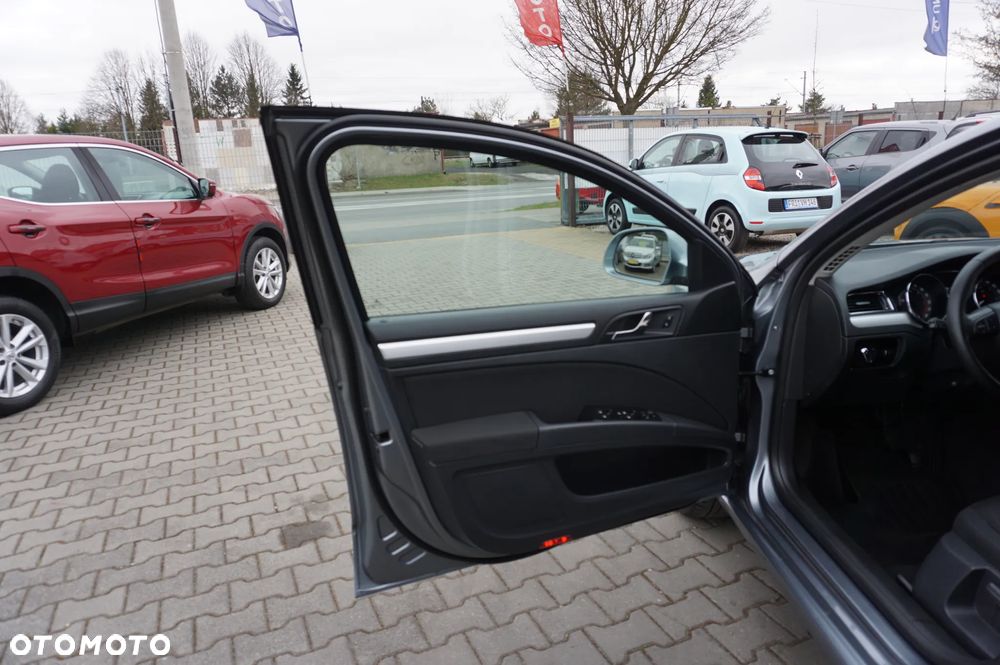 Skoda Superb 2.0 TDI DSG FAMILY - 16