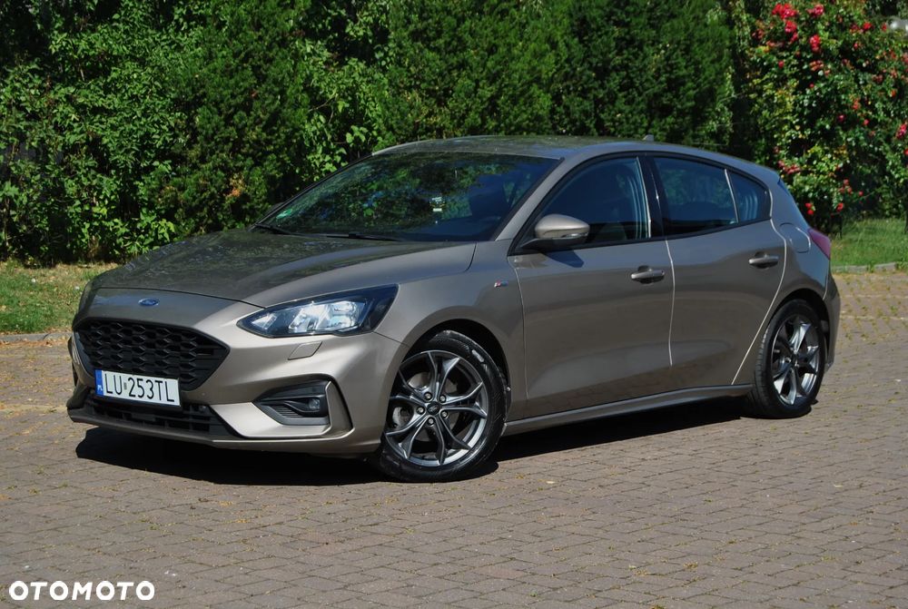 Ford Focus 1.5 EcoBlue Start-Stopp-System ST-LINE STYLE - 1