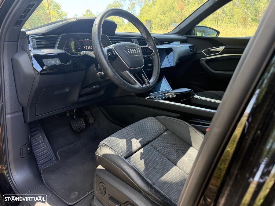 Audi e-tron 50 quattro S line - 13