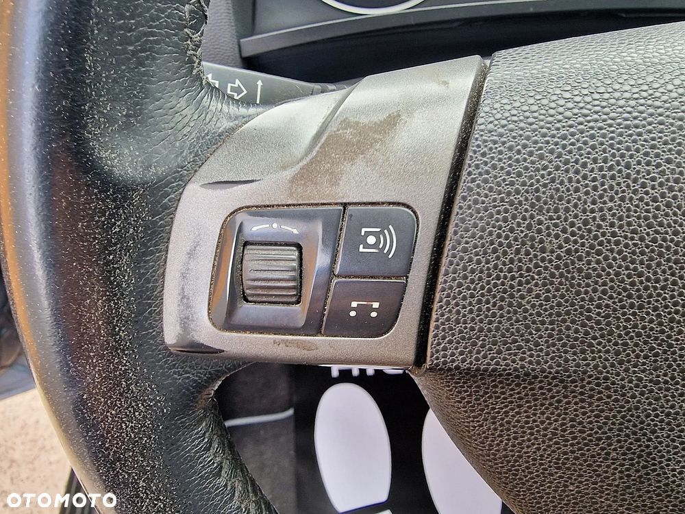 Opel Zafira 2.2 - 14