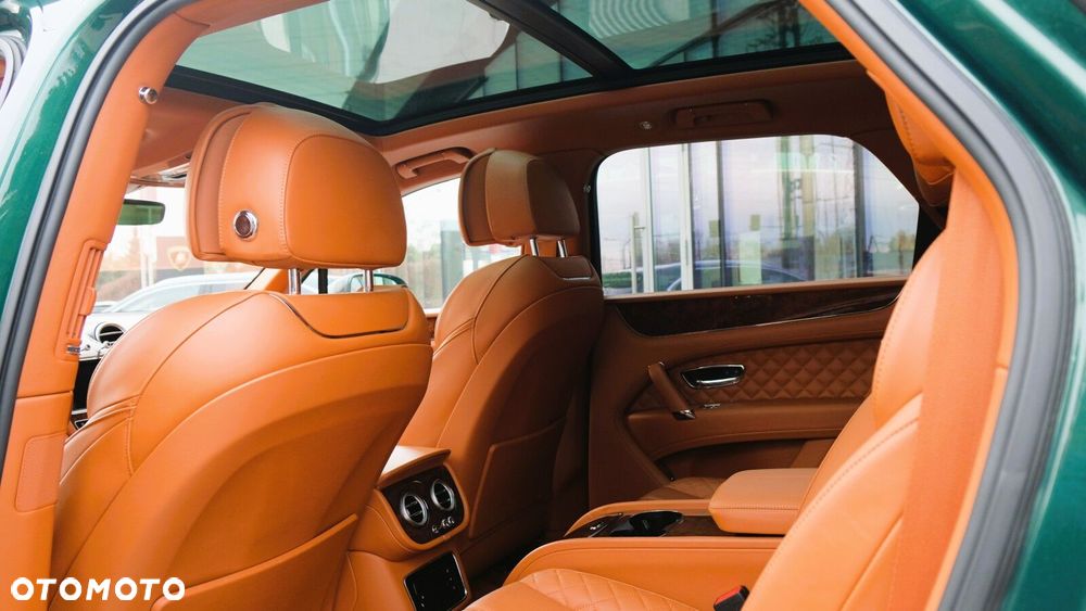 Bentley Bentayga - 11