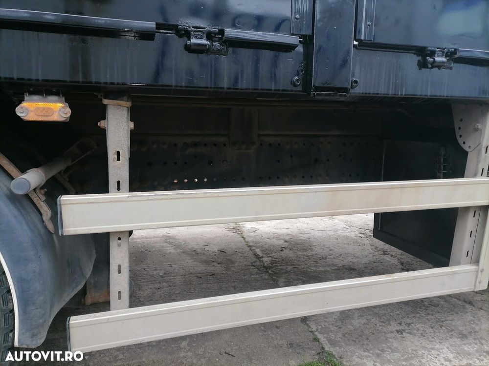 Mercedes-Benz Actros 1832 - 17