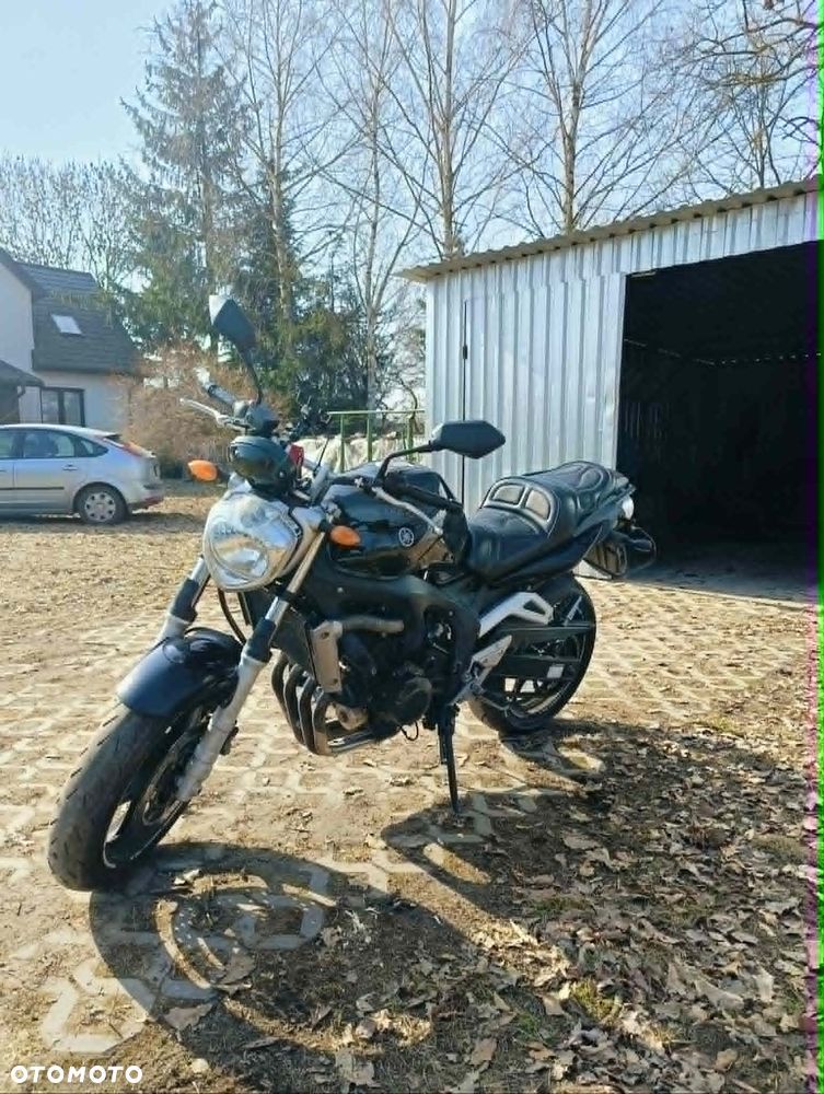 Yamaha FZ6 - 6