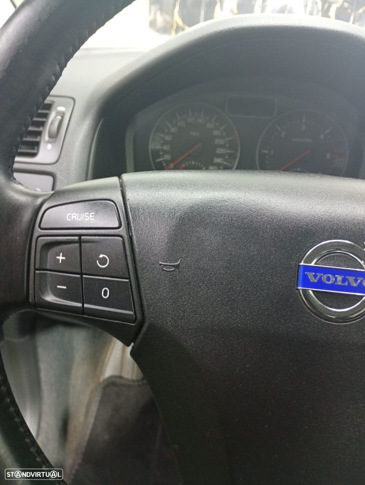 Volvo C30 1.6 D Drive Momentum — fotografia 11