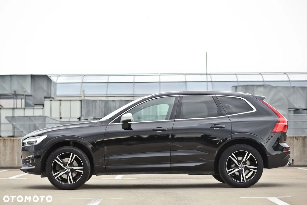 Volvo XC 60 D4 SCR AWD R-Design - 10