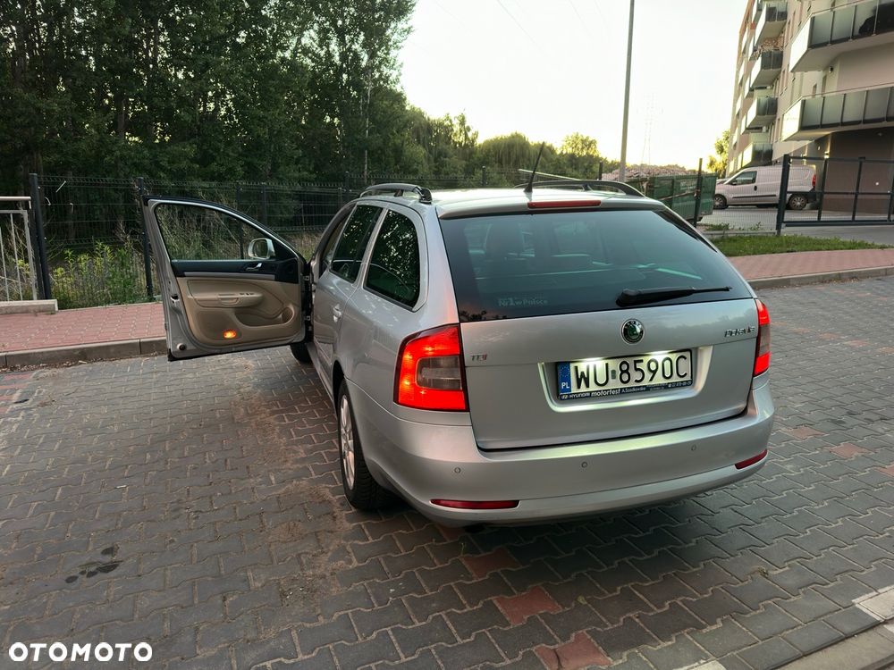 Skoda Octavia 2.0 TDI Elegance - 5