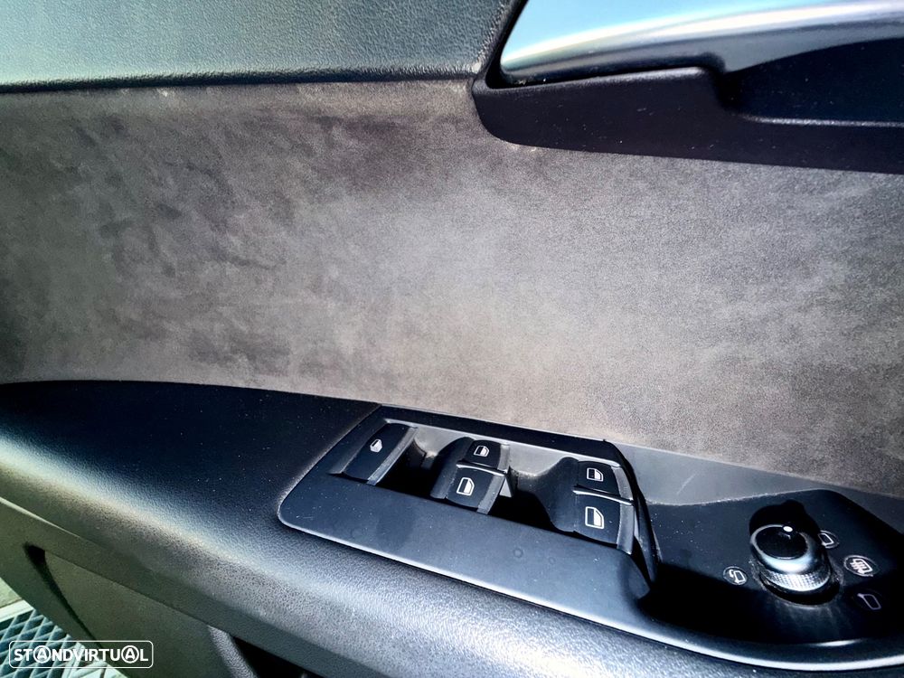 Audi A3 Cabrio 2.0 TDi S-line - 24
