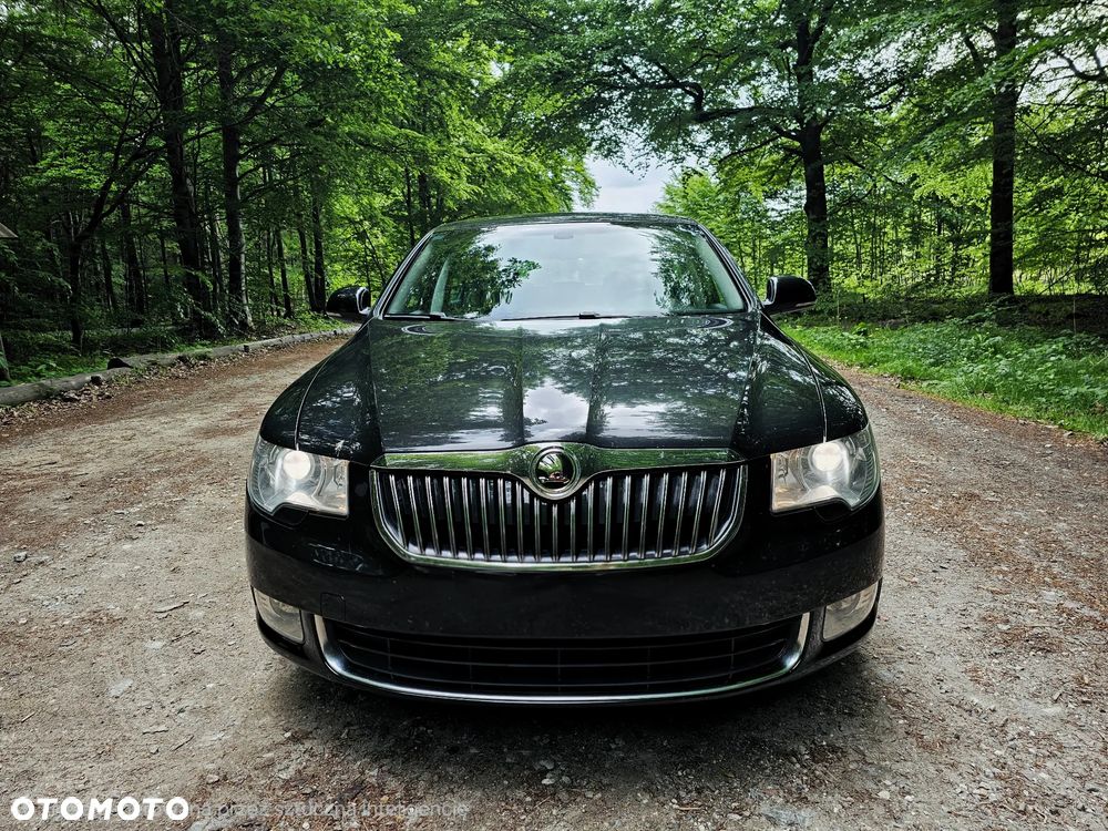 Skoda Superb 2.0 TDI PD Ambition - 2