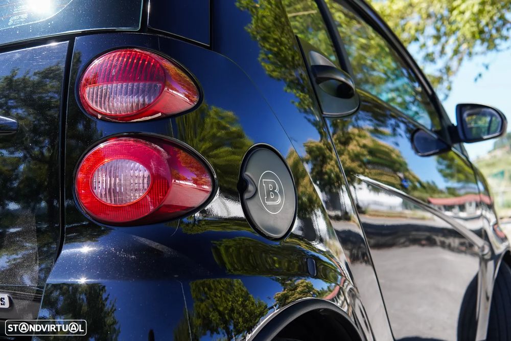 Smart ForTwo Coupé 1.0 T Brabus - 33