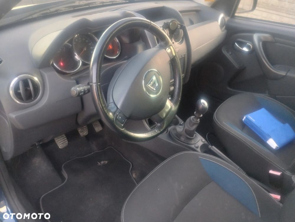 Dacia Duster 1.2 TCe Laureate S&S EU6 - 10