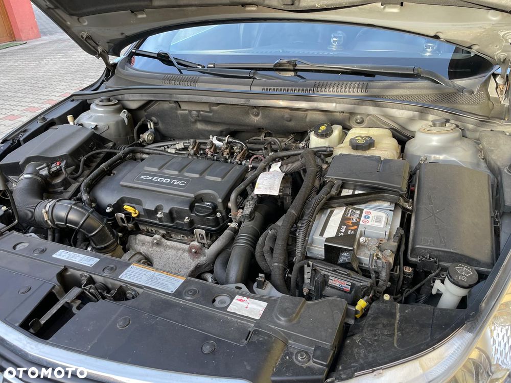 Chevrolet Cruze 1.4 T LT - 22