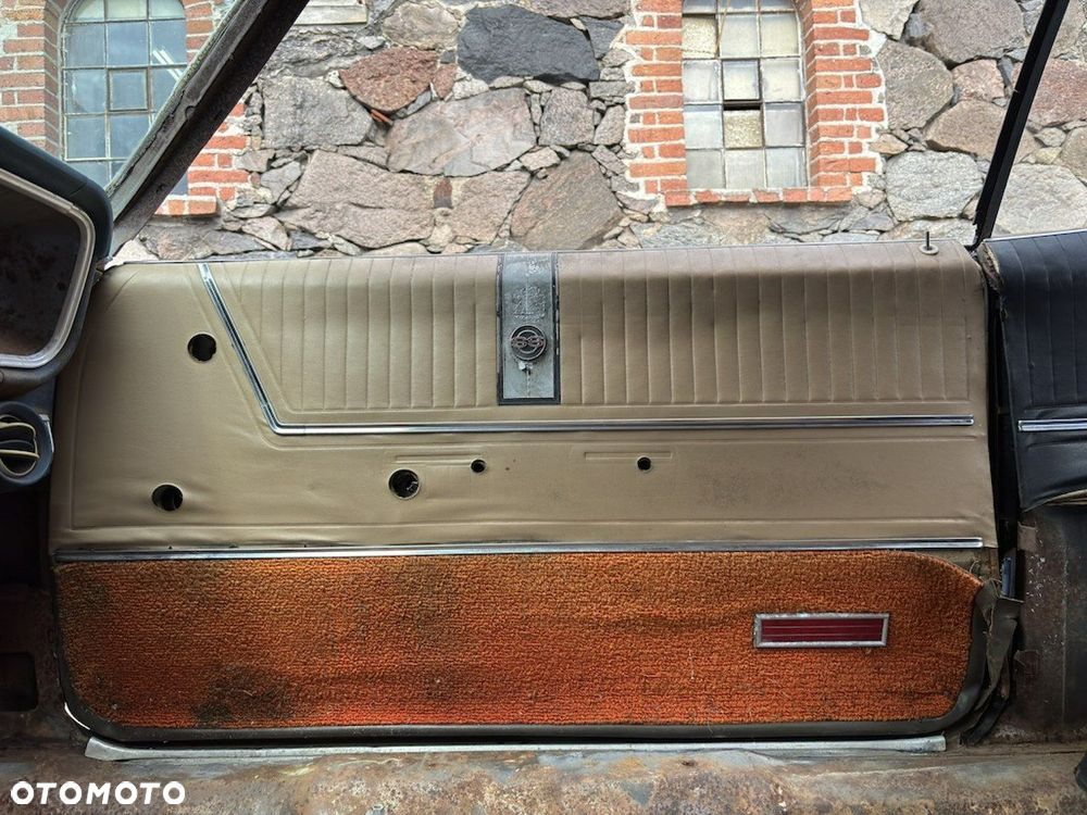 Chevrolet Impala - 12