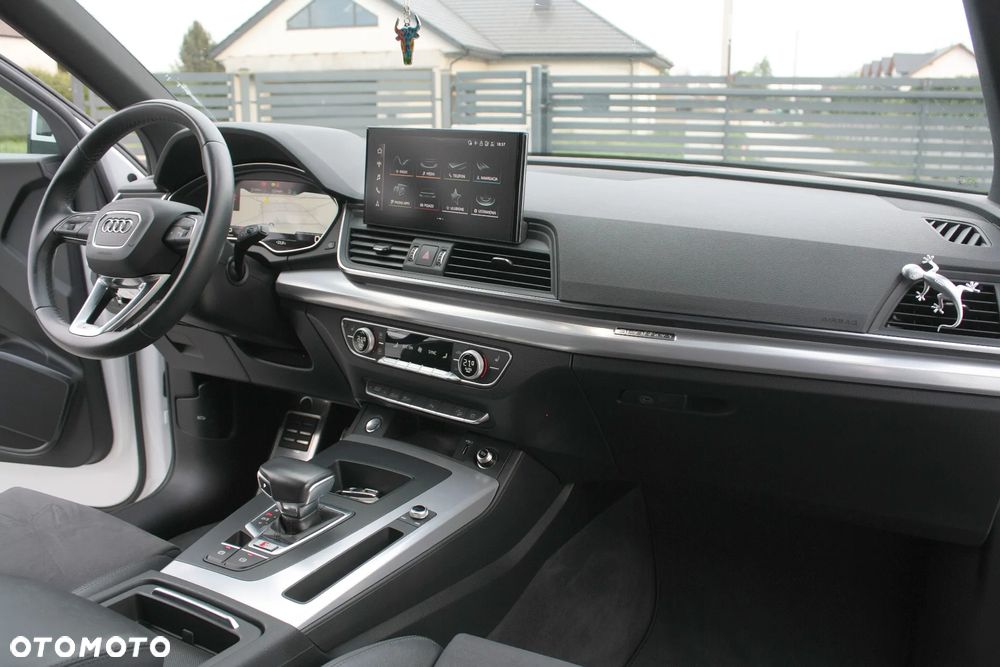Audi Q5 40 TDI quattro S tronic S line - 27