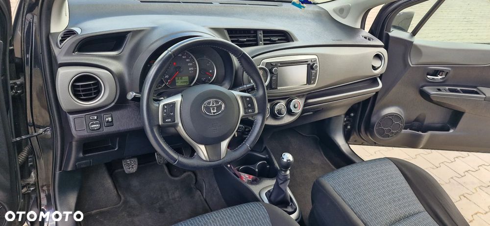 Toyota Yaris 1.33 VVT-i Cool - 8