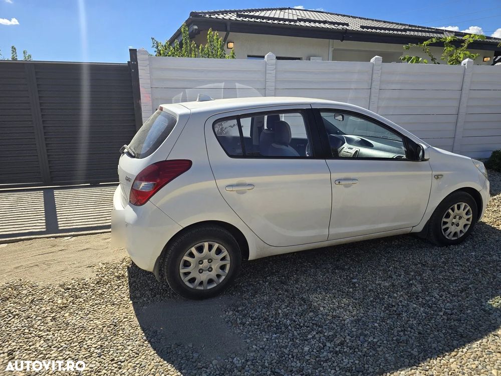 Hyundai i20 - 5