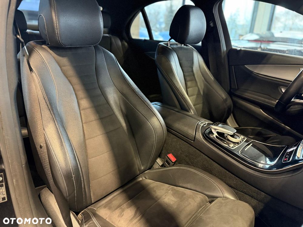 Mercedes-Benz Klasa E 220 d 9G-TRONIC AMG Line - 13