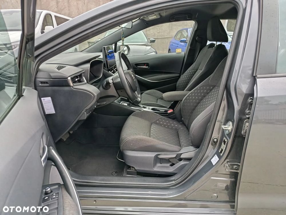 Toyota Corolla - 7