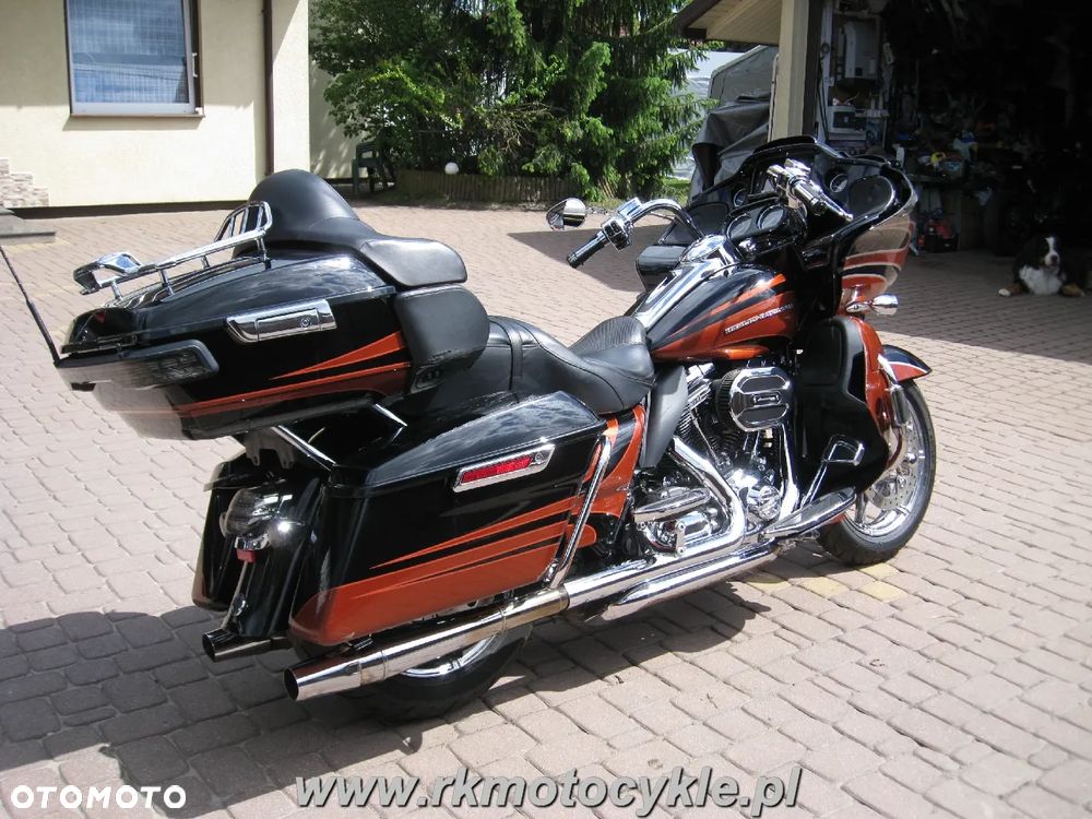 Harley-Davidson Touring Road Glide - 3