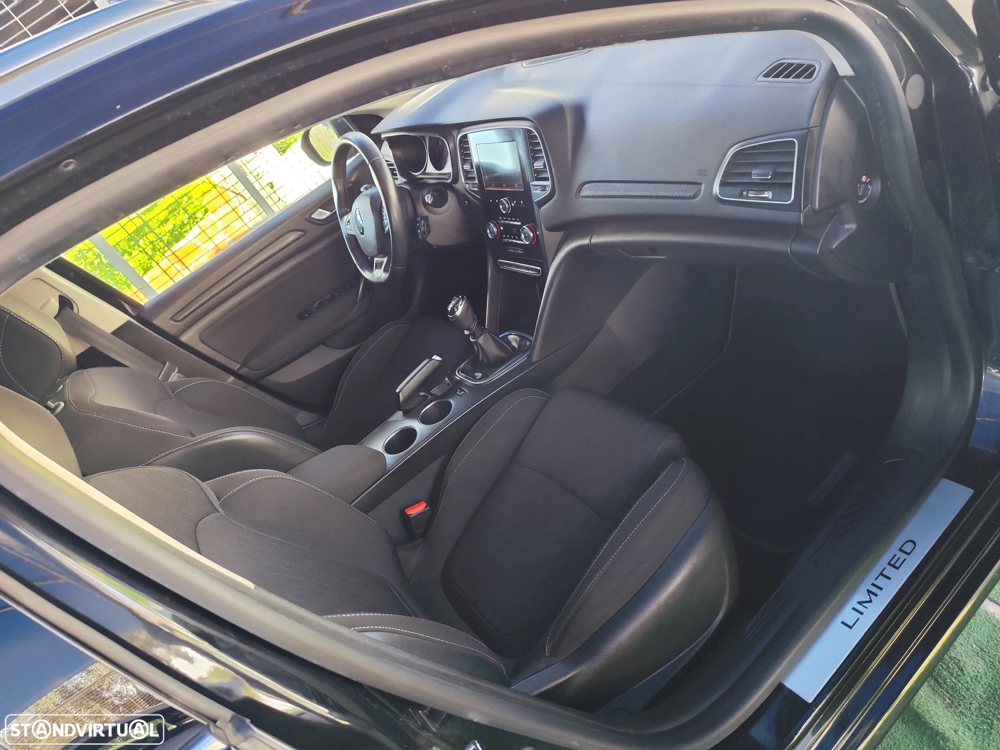 Renault Mégane Sport Tourer 1.5 Blue dCi Limited - 40